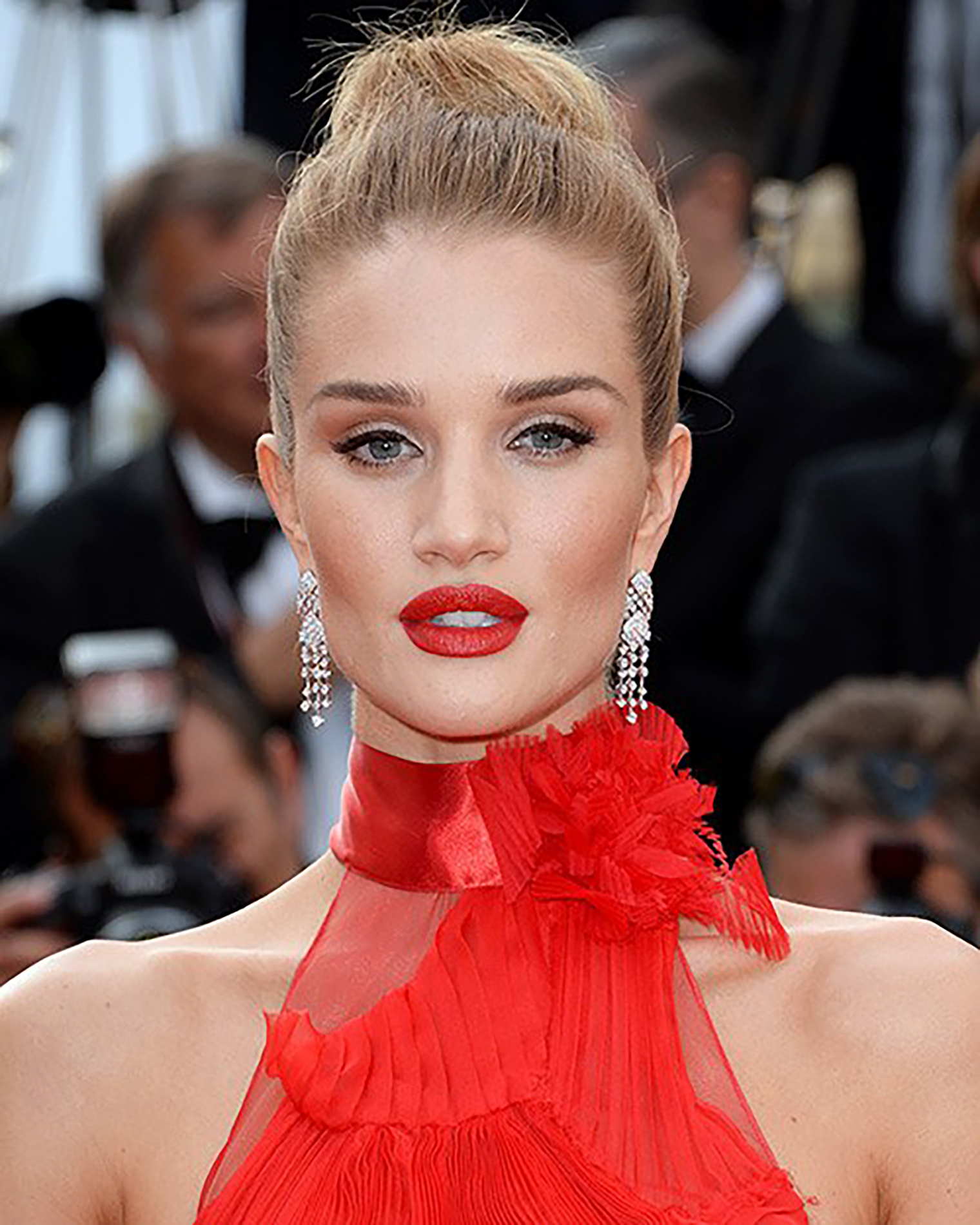 beauty trends blogs daily beauty reporter 2016 05 20 rosie huntington whiteley